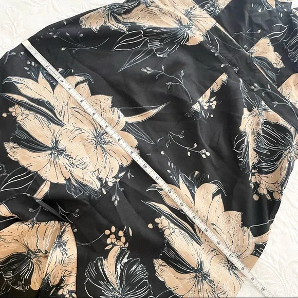 NWOT Lulus Darling Daylily Black Floral Print High-Low Maxi Dress Small - Picture 6 of 7